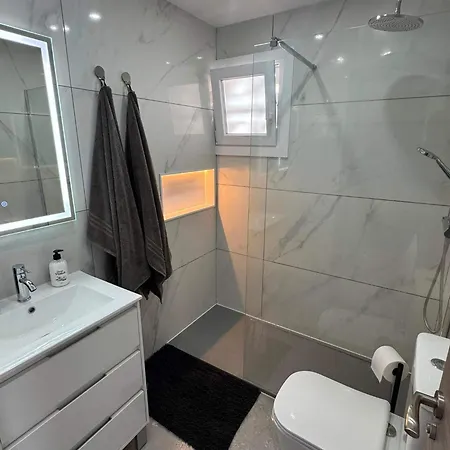 Sunset Bay 45 - Two Bed 아파트