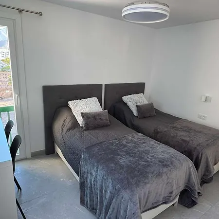 아파트 Sunset Bay 45 - Two Bed