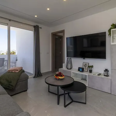 Sunset Bay 45 - Two Bed Apartamento