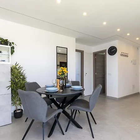 Sunset Bay 45 - Two Bed Apartamento *